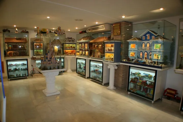 Visita el Museo Antonio Marco cerca del Hotel Boutique Cases Noves en Guadalest