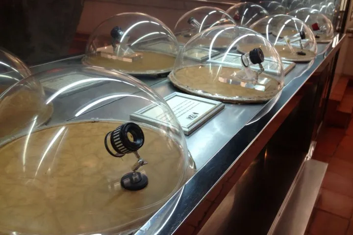 Visita el Museo Microgigante cerca del Hotel Boutique Cases Noves en Guadalest